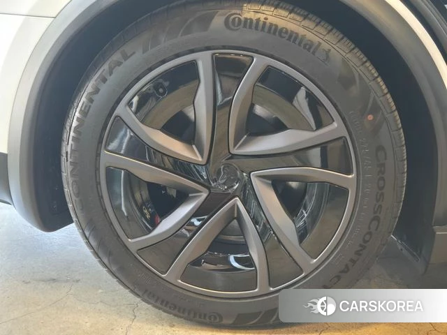 Tesla Model X id 4279409 из Кореи 11