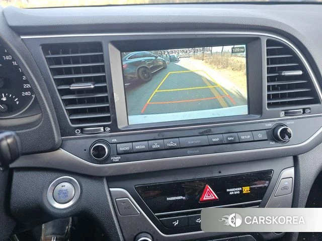 Hyundai Avante AD id 3796131 из Кореи 15