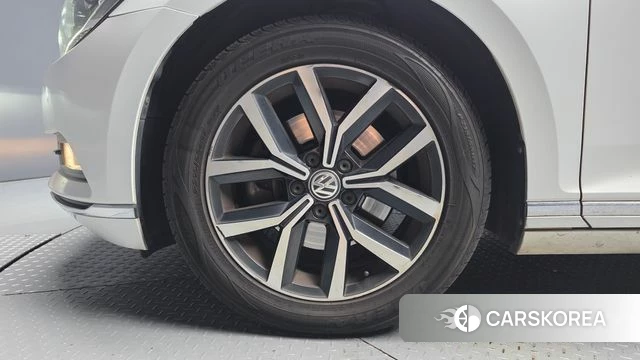 Volkswagen Passat GT (B8) id 4785912 из Кореи 28