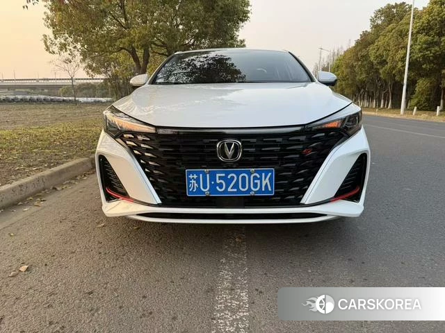 Chang'an Yidong 2023 Белый из Китая, фото 5