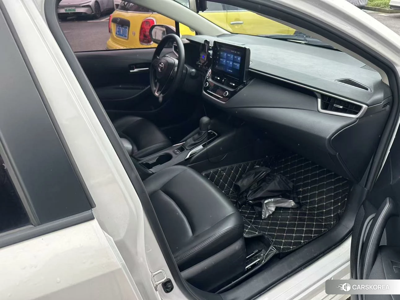 Toyota Corolla id 4498668 из Китая 9