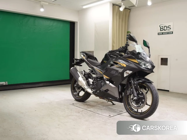 Проданный Kawasaki NINJA 400 2023 из Японии, фото 3