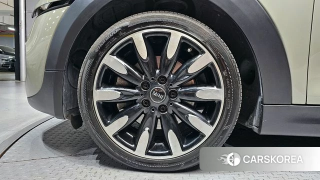 Mini Cooper S id 4345071 из Кореи 25