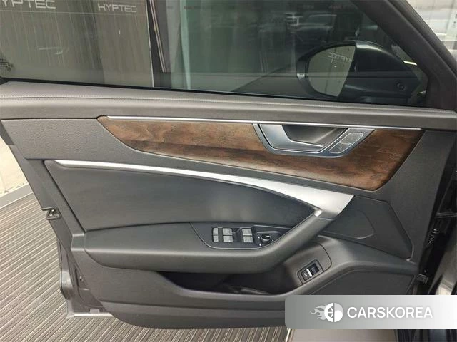 Audi A6L id 4290301 из Китая 11