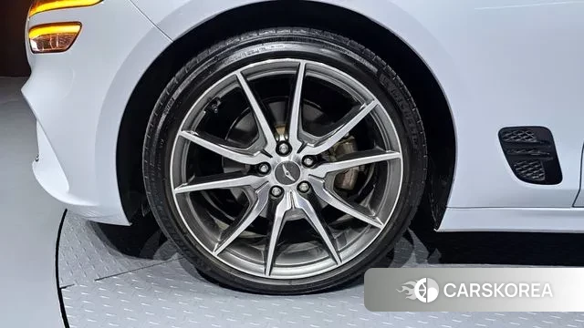 Genesis The New G70 id 3534645 из Кореи 15