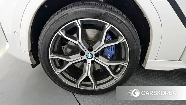 BMW X6 (G06) id 4422699 из Кореи 27