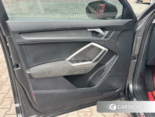 Audi Q3 id 4366095 из Китая 28
