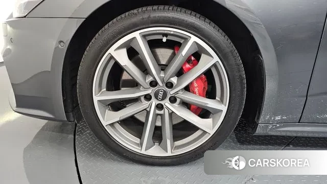 Audi A7 (4K) id 3302334 из Кореи 15