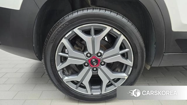 Kia Seltos id 4780662 из Кореи 15
