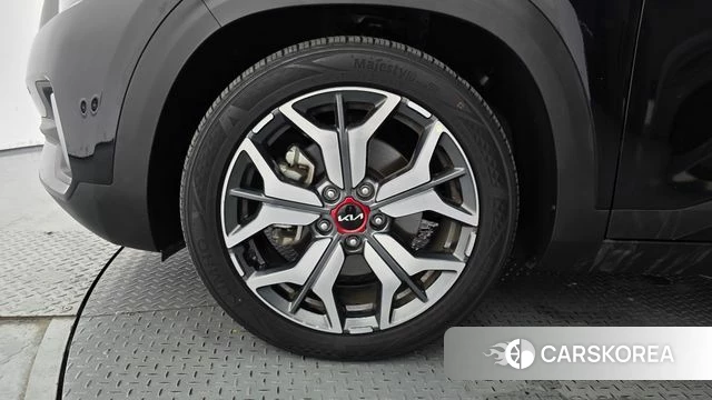 Kia Seltos id 4624361 из Кореи 15