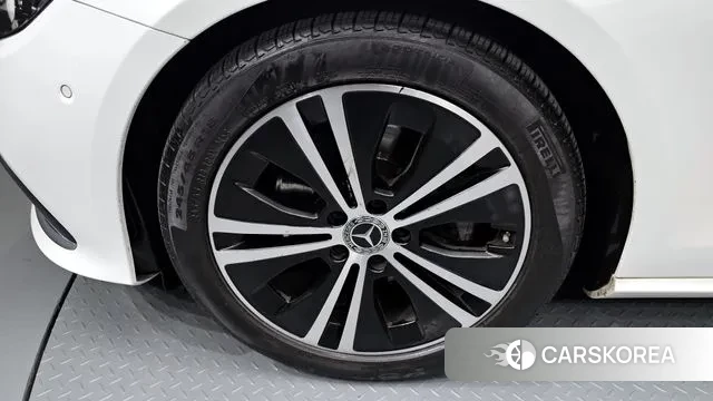 Mercedes-Benz E-Class W213 id 3448736 из Кореи 15