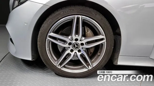 Mercedes-Benz E-Class W213 id 2807984 из Кореи 15