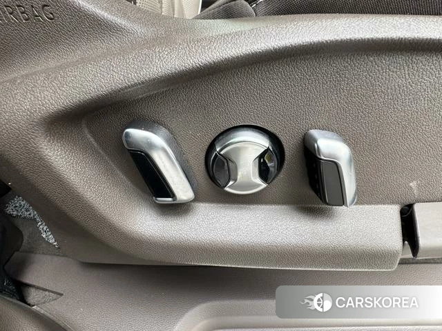 Volkswagen Weiran id 4276303 из Китая 21
