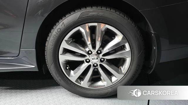 Kia All New Carnival id 4610564 из Кореи 27