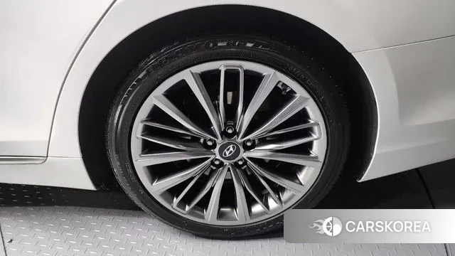 Hyundai Grandeur IG id 3325408 из Кореи 15