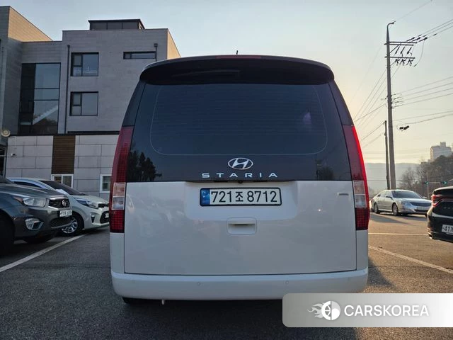 Hyundai Staria id 3824859 из Кореи 15