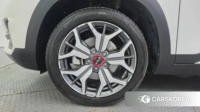 Kia Seltos id 4187060 из Кореи 29