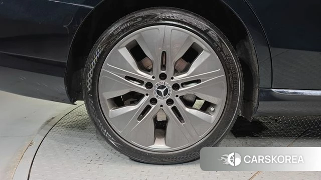 Mercedes-Benz C-Class W205 id 4765042 из Кореи 26