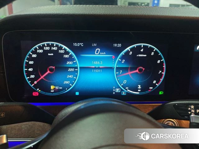 Mercedes-Benz E-class id 4222168 из Китая 11