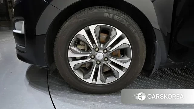 Kia The New Carnival id 2961478 из Кореи 15