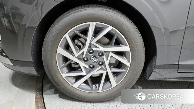 Hyundai Grandeur (GN7) id 3533296 из Кореи 15