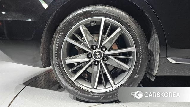 Hyundai The New Grandeur IG id 4721937 из Кореи 33