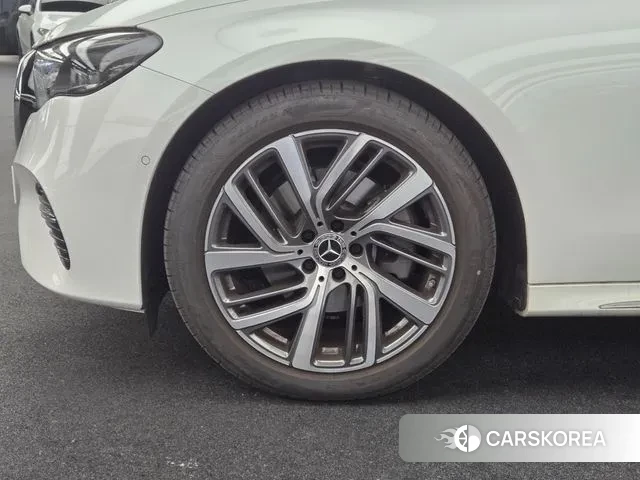 Mercedes-Benz E-Class W214 id 2714336 из Кореи 10