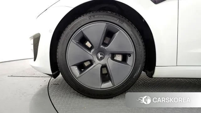 Tesla Model 3 id 3597093 из Кореи 15