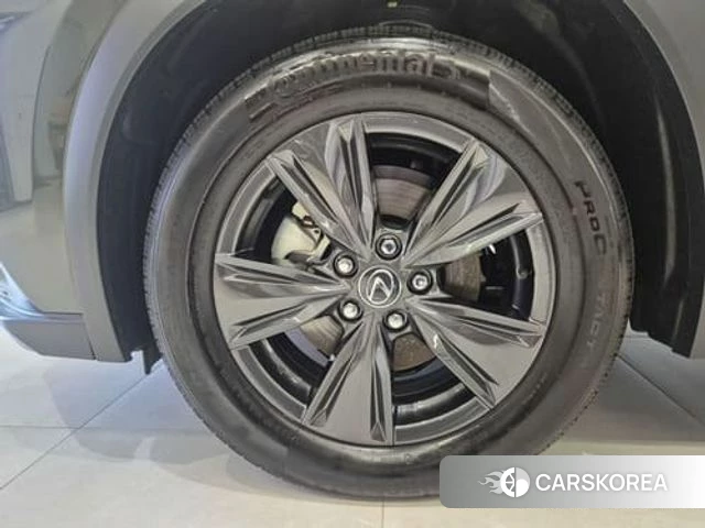 Lexus UX300h id 4729751 из Кореи 14