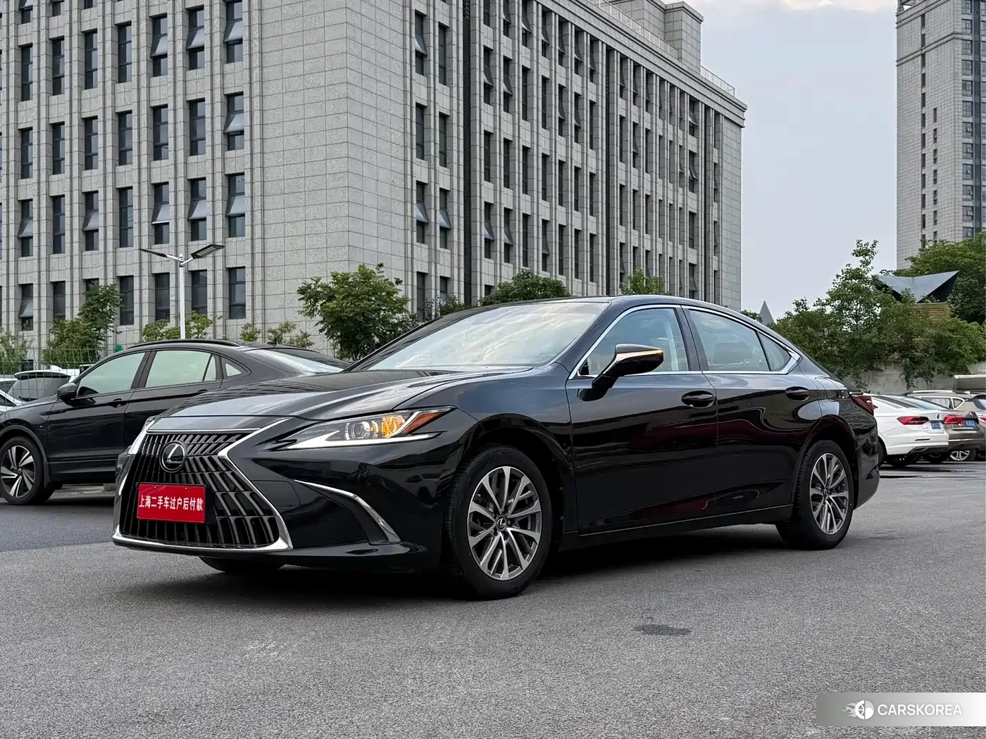 Lexus ES id 4514144 из Китая 20