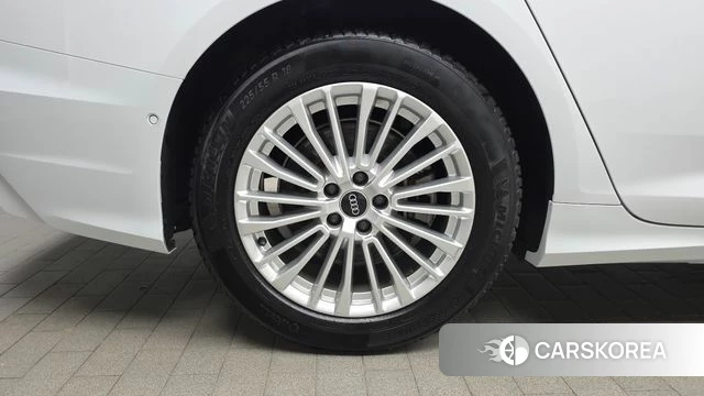 Audi A6 (C8) id 4593839 из Кореи 28