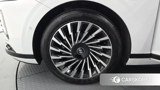 Hyundai Grandeur Hybrid (GN7) id 3721289 из Кореи 15