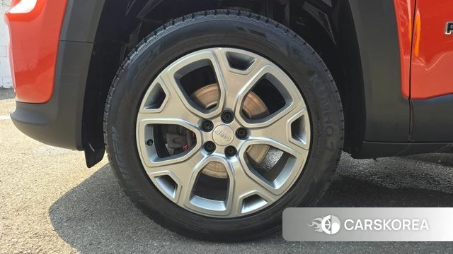 Jeep Renegade id 4530575 из Кореи 29