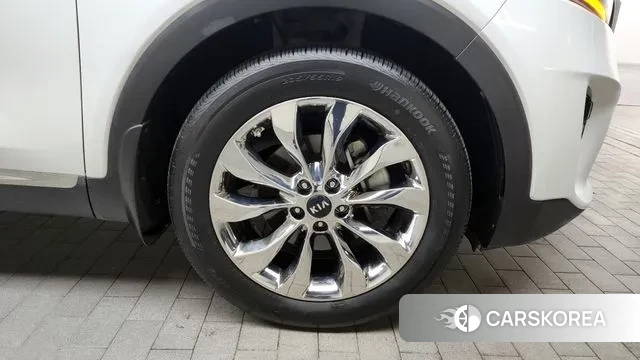 Kia The New Sorento id 2976806 из Кореи 15