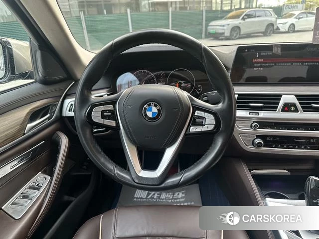 BMW 5 series PHEV id 4227936 из Китая 17