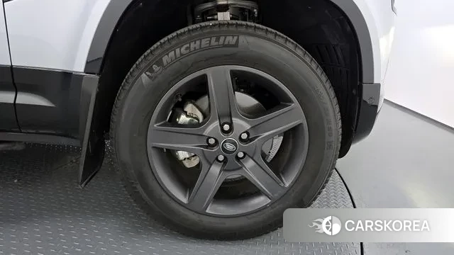 Land Rover Defender (L663) id 3769811 из Кореи 15