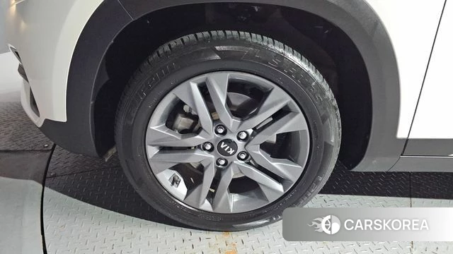 Kia Seltos id 3936639 из Кореи 15