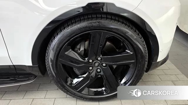 Land Rover Discovery 5 id 3321608 из Кореи 15