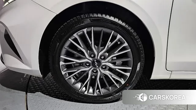 Kia The New K3 2nd generation id 3679682 из Кореи 15