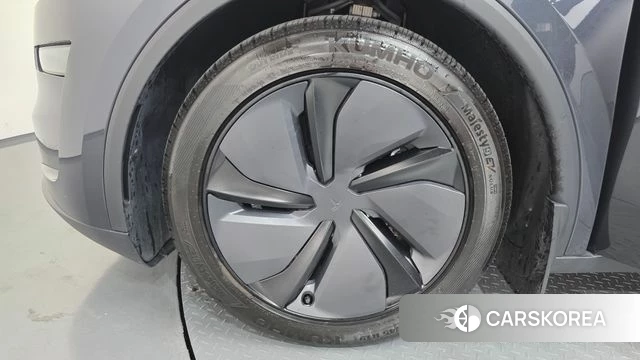 Tesla Model Y id 4710385 из Кореи 15