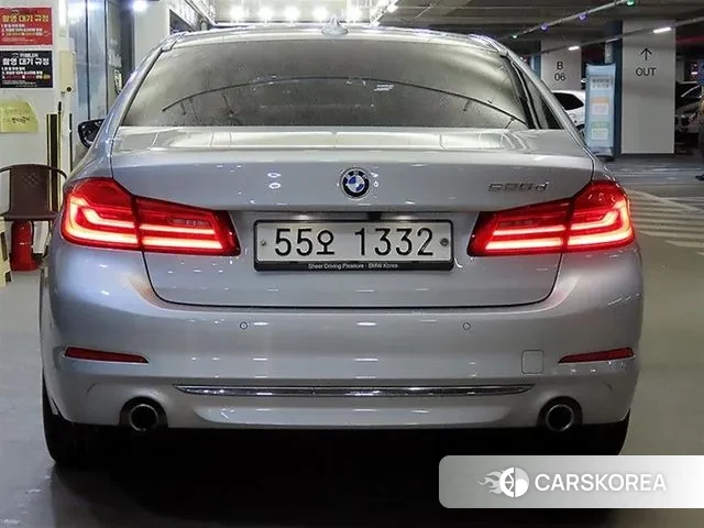 BMW 5 Series (G30) id 3515397 из Кореи 15