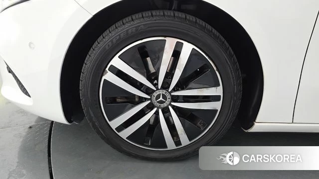 Mercedes-Benz A-Class W177 id 4764514 из Кореи 15
