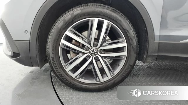Volkswagen Tiguan Allspace id 4607674 из Кореи 30