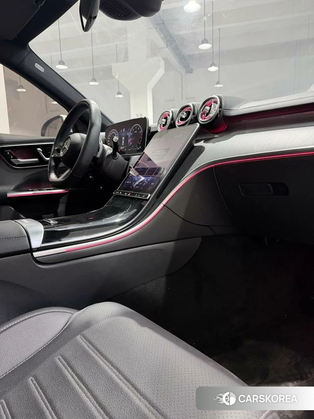 Mercedes-Benz Class C id 4240709 из Китая 8