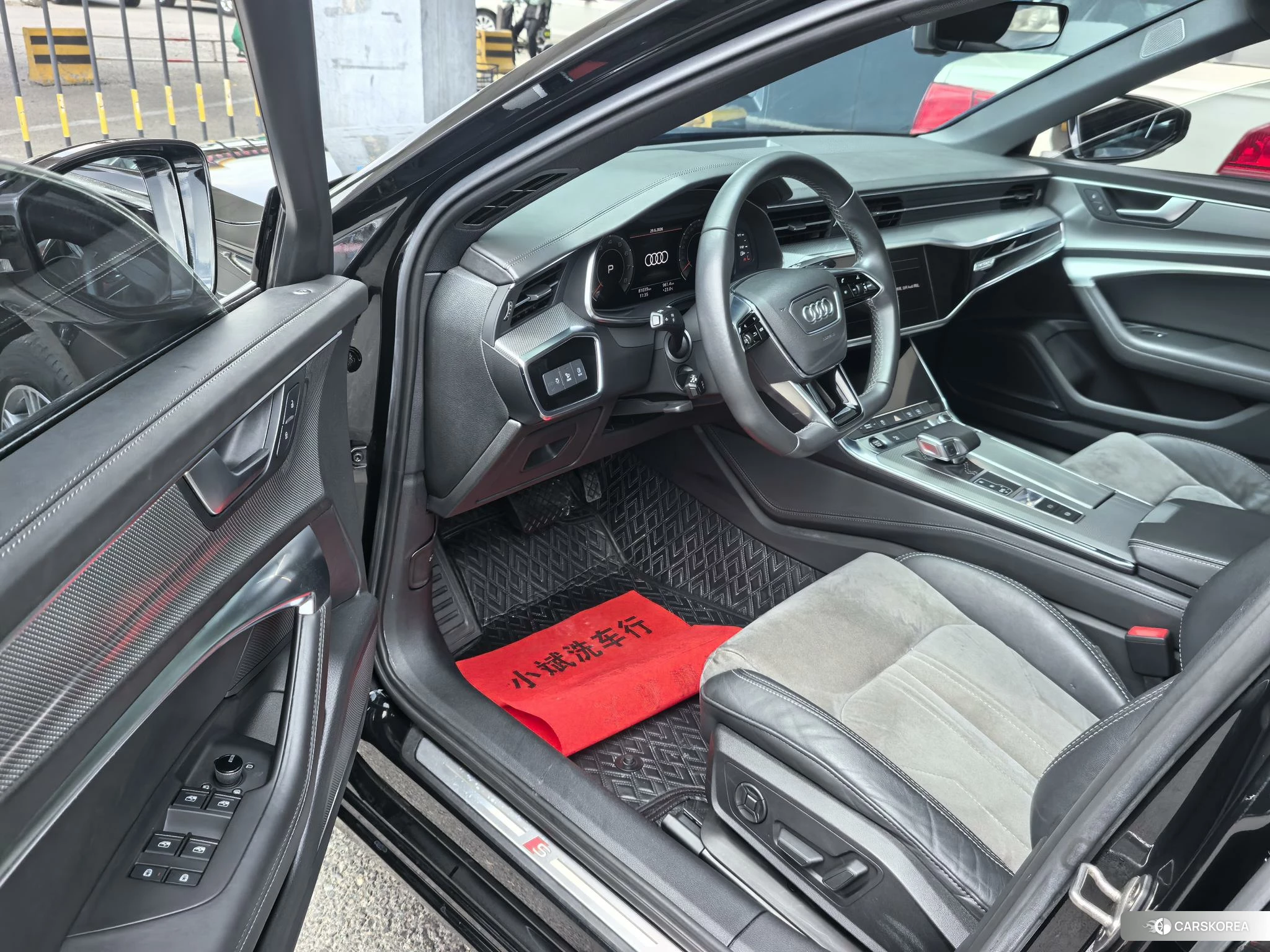 Audi A6L id 4515014 из Китая 11