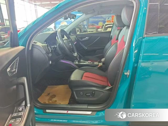 Audi Q2L id 4264069 из Китая 16