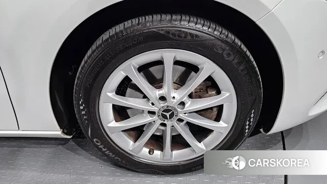 Mercedes-Benz A-Class W177 id 3766175 из Кореи 15