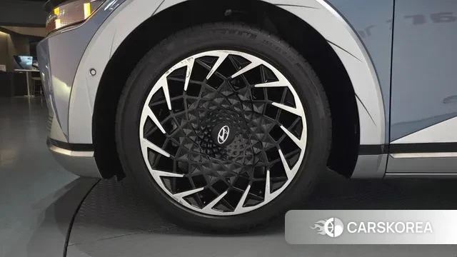 Hyundai Ionic 5 id 3290189 из Кореи 15