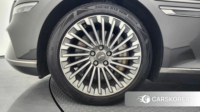 Genesis Electrified G80 (RG3) id 4769246 из Кореи 31