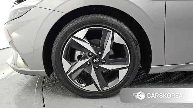 Hyundai Avante (CN7) id 3592692 из Кореи 15